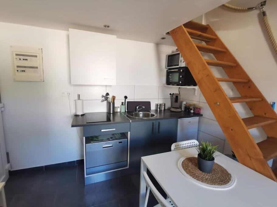 Esprit Du Sud - Appartement Cosy Proche Centre - Тулон Екстериор снимка
